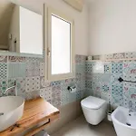 Vittoria 4* אוסטוני